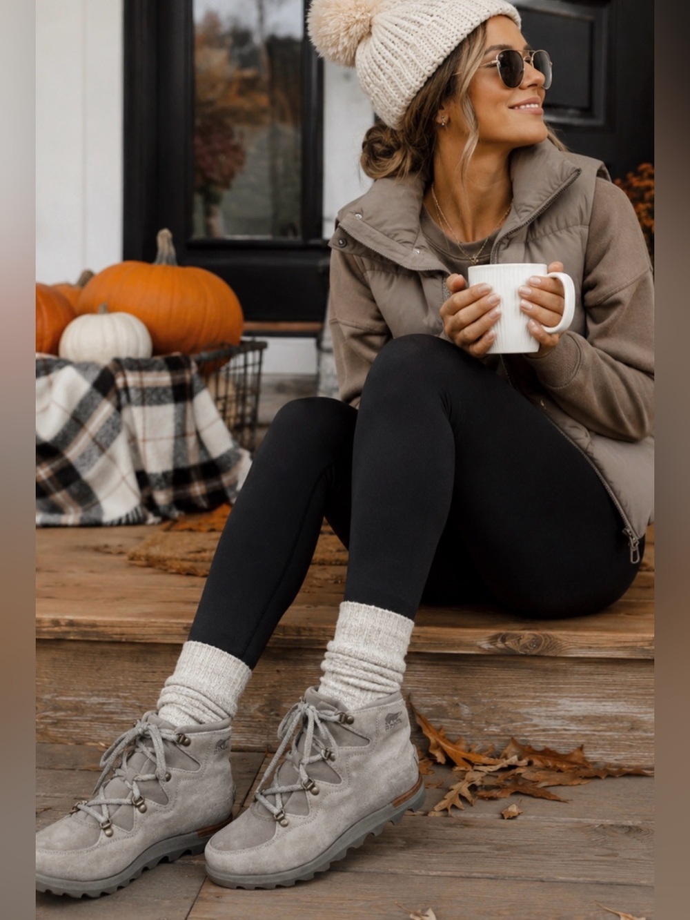 Sorel Sneakchic Alpine Kettle Lace-Up Boots